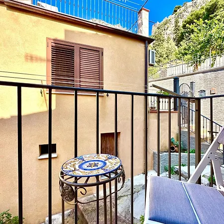 Casa Le Maioliche By Housilia Holiday home